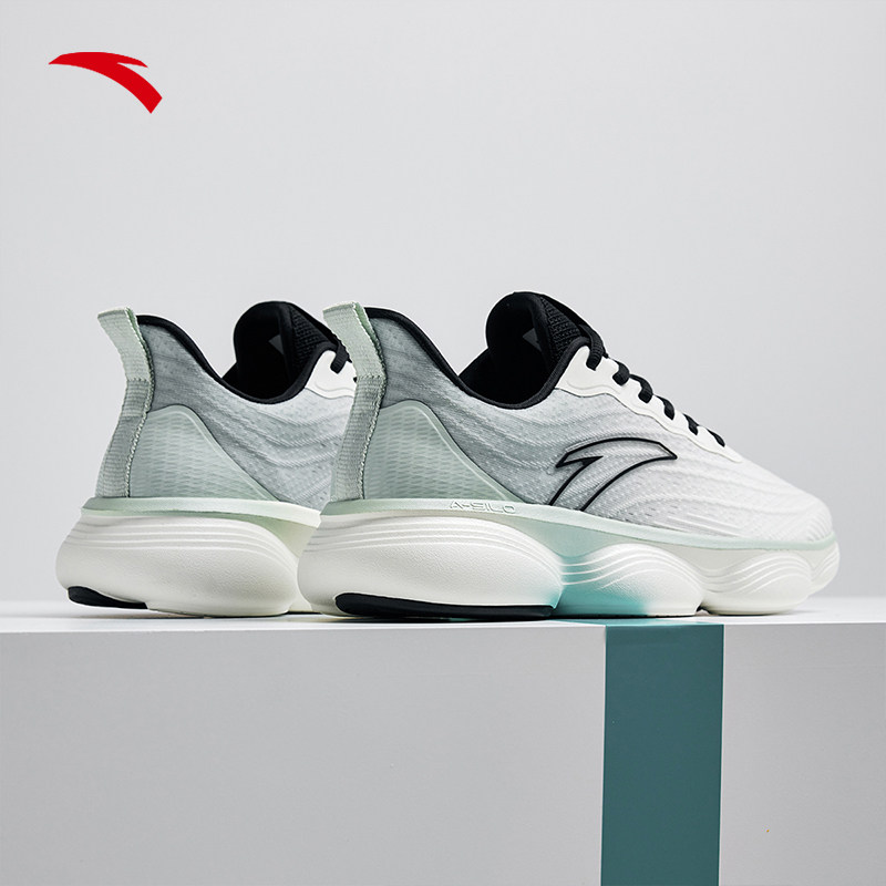  安踏网店跑步鞋