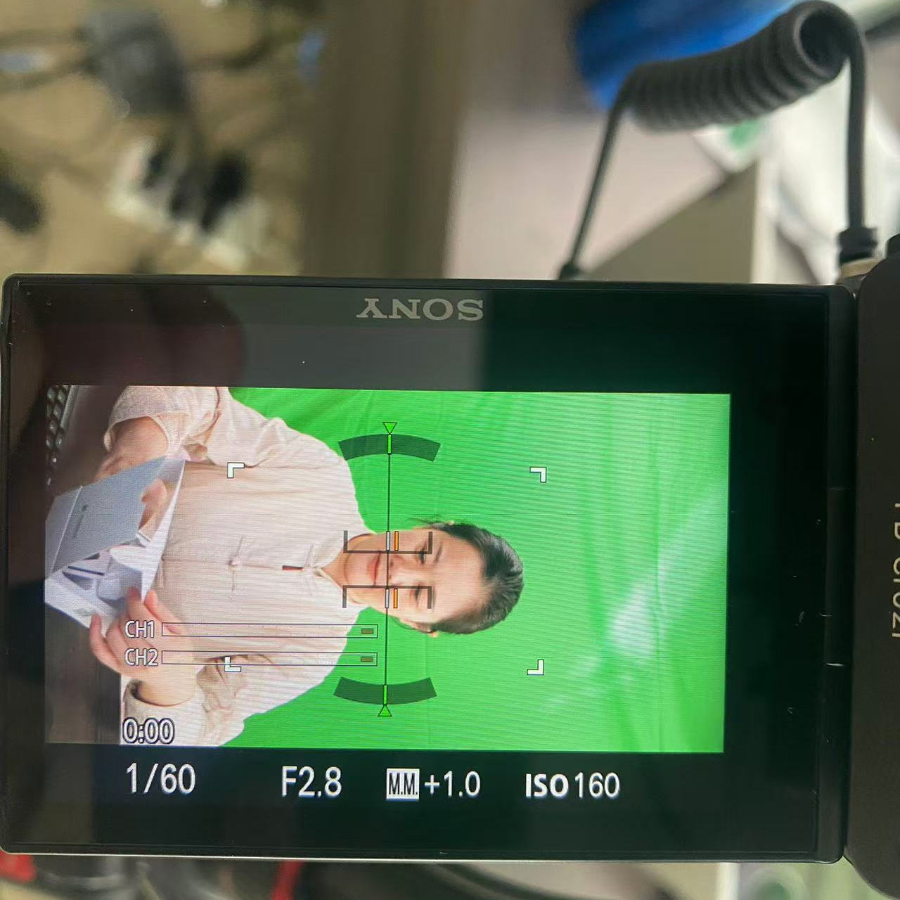 全套直播相机设备租凭,免费全半身直播间搭建,带货娱乐, - 图1