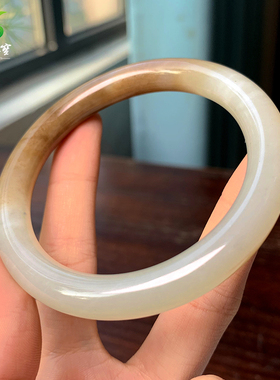 涵韵珠宝和田玉且末糖手镯