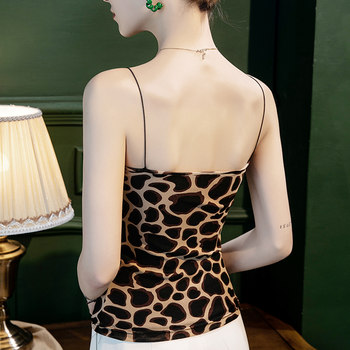 ລະດູຮ້ອນ 2024 ຮູບແບບໃຫມ່ leopard ພິມ sling ຕາຫນ່າງຂອງແມ່ຍິງ slim ເຫມາະພາຍໃນ sexy vest temperament ເຄື່ອງນຸ່ງຫົ່ມຂອງແມ່ຍິງຄົນອັບເດດ: ແລະກັບຄືນໄປບ່ອນທີ່ສວຍງາມ