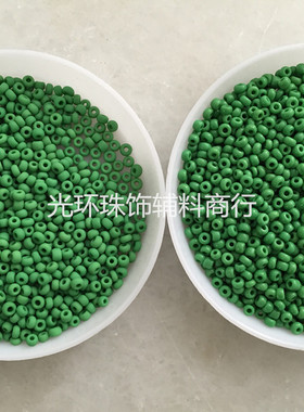 哑光绿色十字绣手工串珠