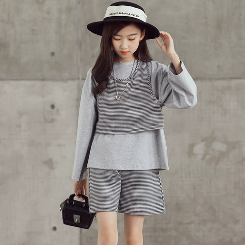 Осенний комплект, детский лонгслив, шорты, коллекция 2023, популярно в интернете, в западном стиле, подходит для подростков, 3 предмета