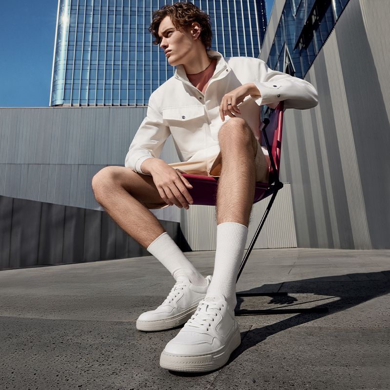 百丽官方小白男士新款真皮休闲鞋 百丽集团男鞋休闲板鞋