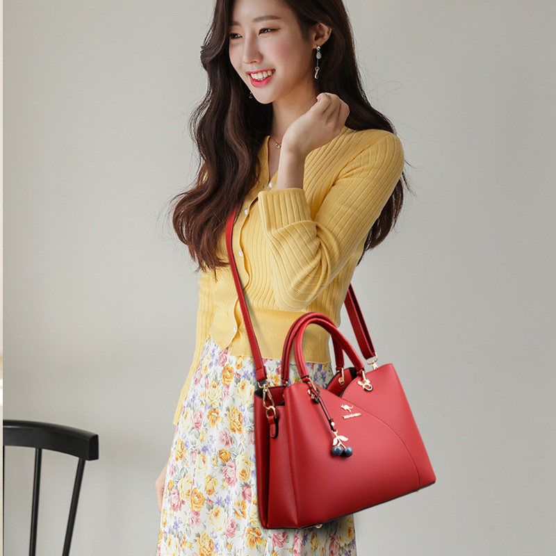 品牌真皮手提包牛皮大容量斜挎包2025新款包包送妈妈包女士女包大,淘宝优惠券,粉丝福利购,淘宝优惠卷