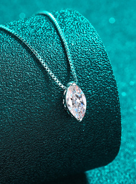 S925银镀18K金女水滴简约锁骨链百搭款莫桑石项链吊坠镀PT950铂金