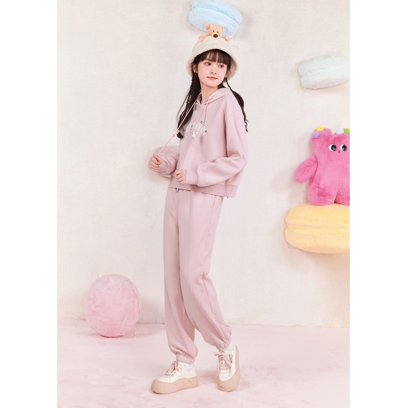 【奶噗噗联名】紫涵字母刺绣短款连帽卫衣女冬季新款甜美宽松上衣,淘宝优惠券,粉丝福利购,淘宝优惠卷