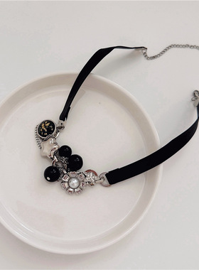 千禧辣妹时尚黑色系星星珍珠吊坠PU皮锁骨链短款项链饰品