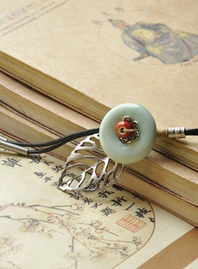 陶瓷绿色平安扣手工编织长款吊坠