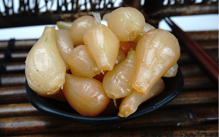 独山周阿郎藠头酸桥头荞头叫头250克*2袋新鲜腌制泡菜酸甜味不辣_虎窝淘