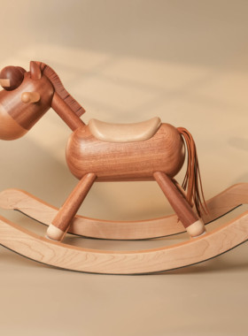 儿童房可爱木马家具乌檀木原创设计复古个性实木摆件高品质装饰