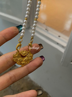 新中式珍珠拼接平安锁长项链