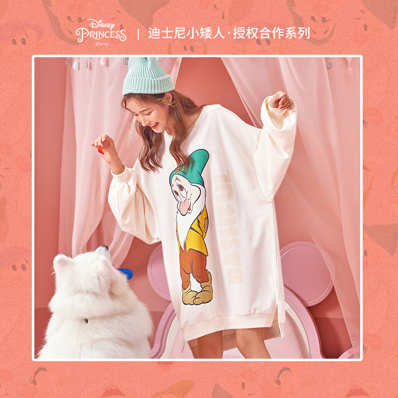 六只兔子旗舰店迪士尼六只兔子合作款睡衣女春秋可外穿长袖薄款睡裙宽松家居服女1