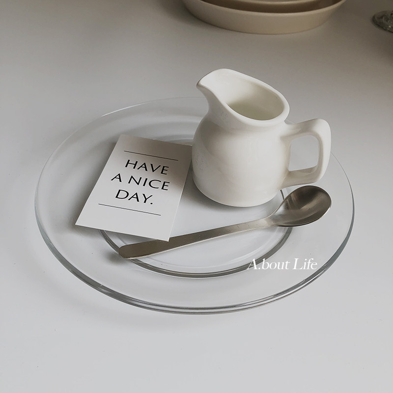 「About Life」纯白新款带把手奶罐可爱复古陶瓷奶勺小奶杯酱料杯,淘宝优惠券,粉丝福利购,淘宝优惠卷