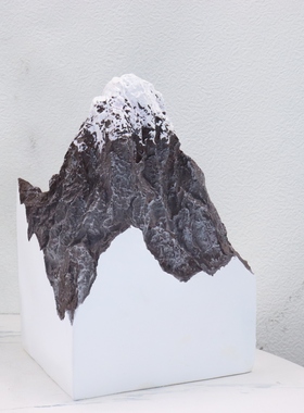 雪山假山雕塑艺术品摆件树脂装饰