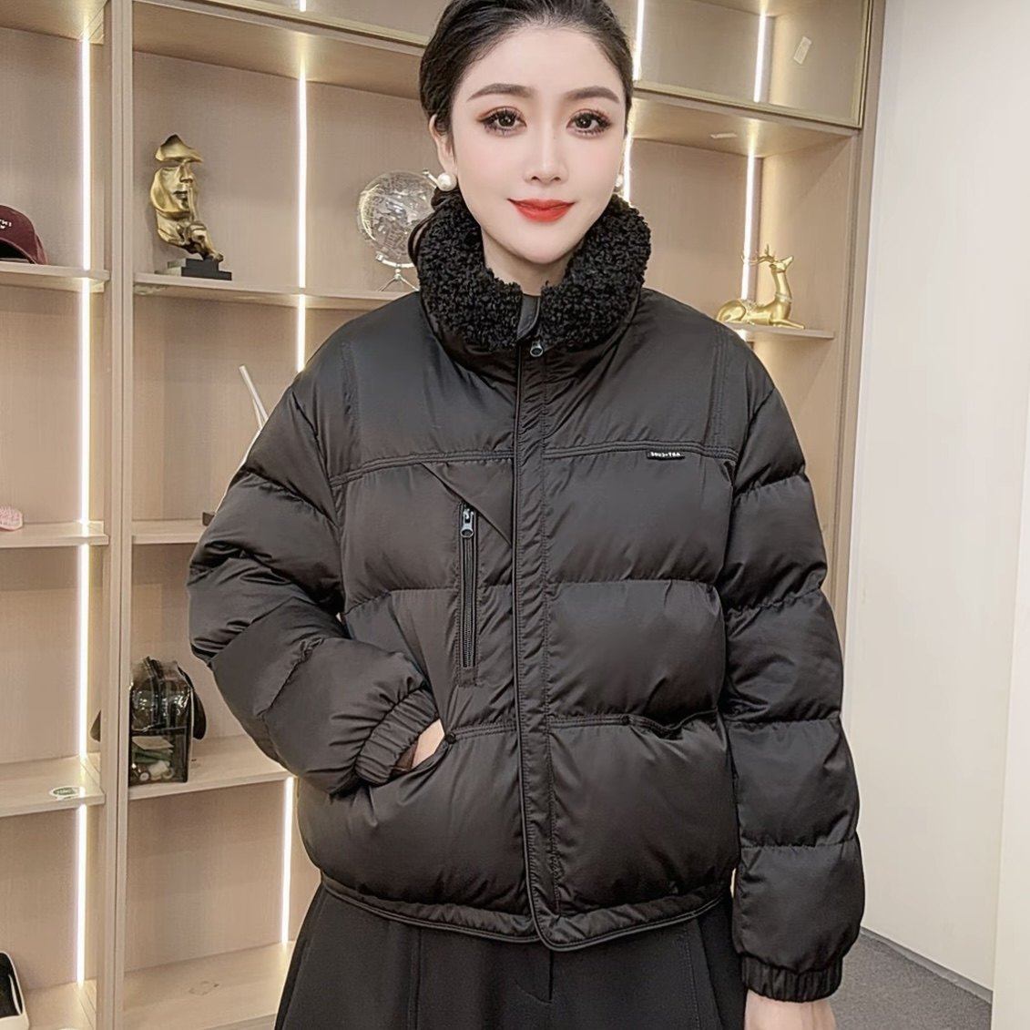 2025冬装新款翻毛领棉服外套百搭欧货休闲韩系短款保暖棉衣女款,淘宝优惠券,粉丝福利购,淘宝优惠卷