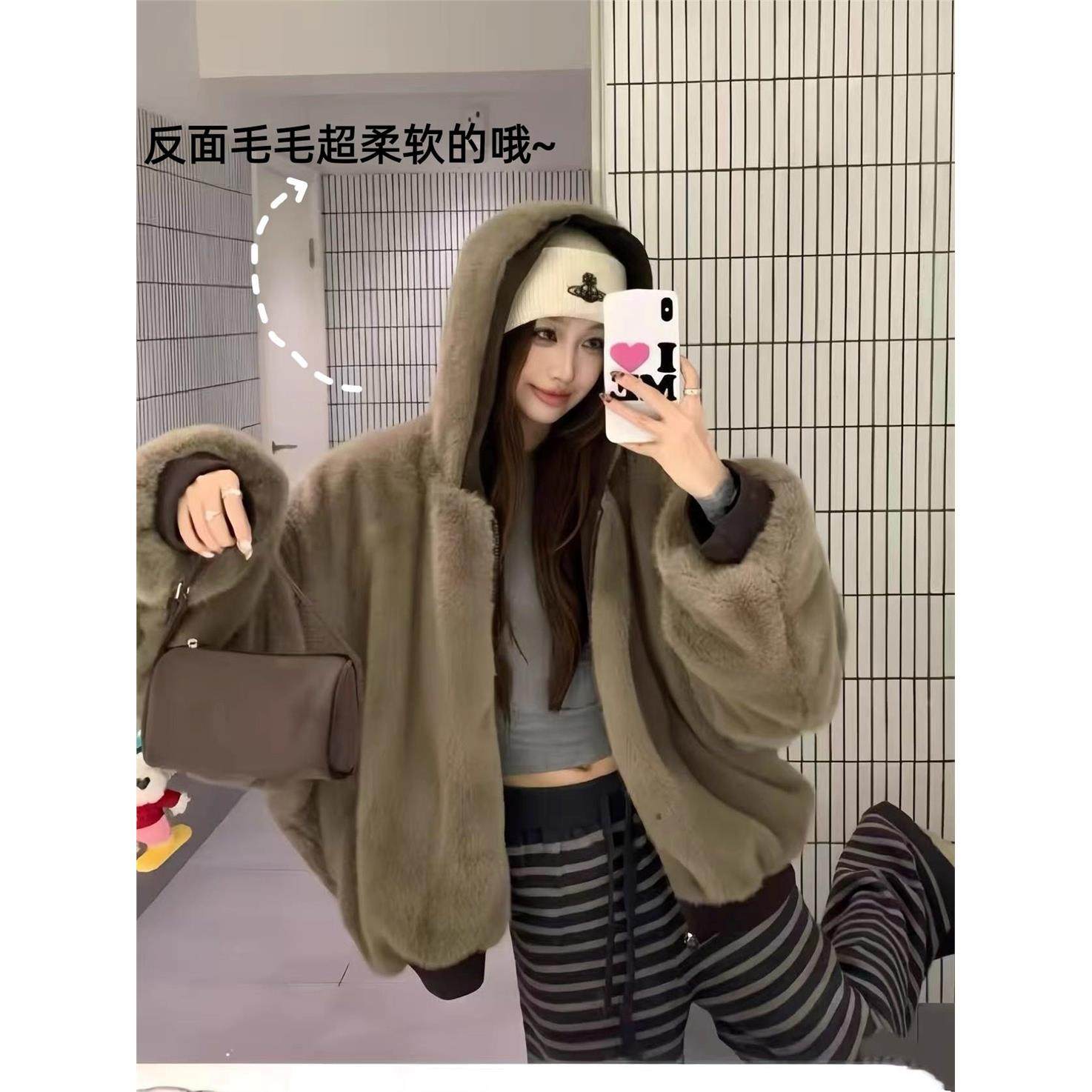 棉服女2025年冬装新款双面穿派克服皮草夹克座山雕慵懒风加厚外套,淘宝优惠券,粉丝福利购,淘宝优惠卷