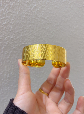 仿黄金镀金沙金女款精品宽版民族风金色复古宫廷手镯字开口手环