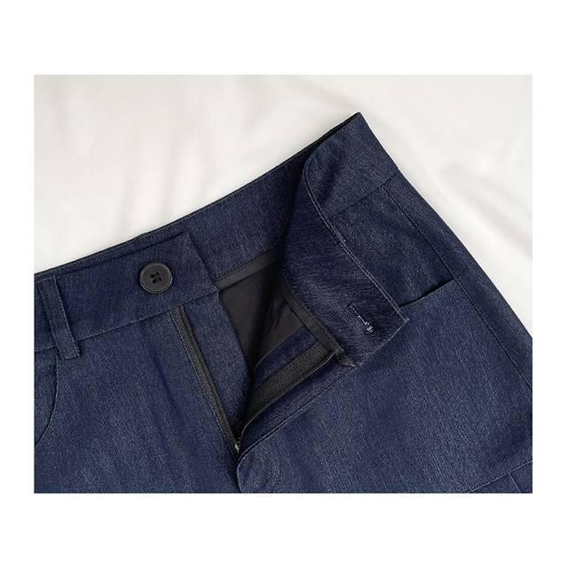 Denim pleated skirt 2025 autumn and winter new high-waisted fashion versatile skirt light luxury slimming advanced A-line skirt