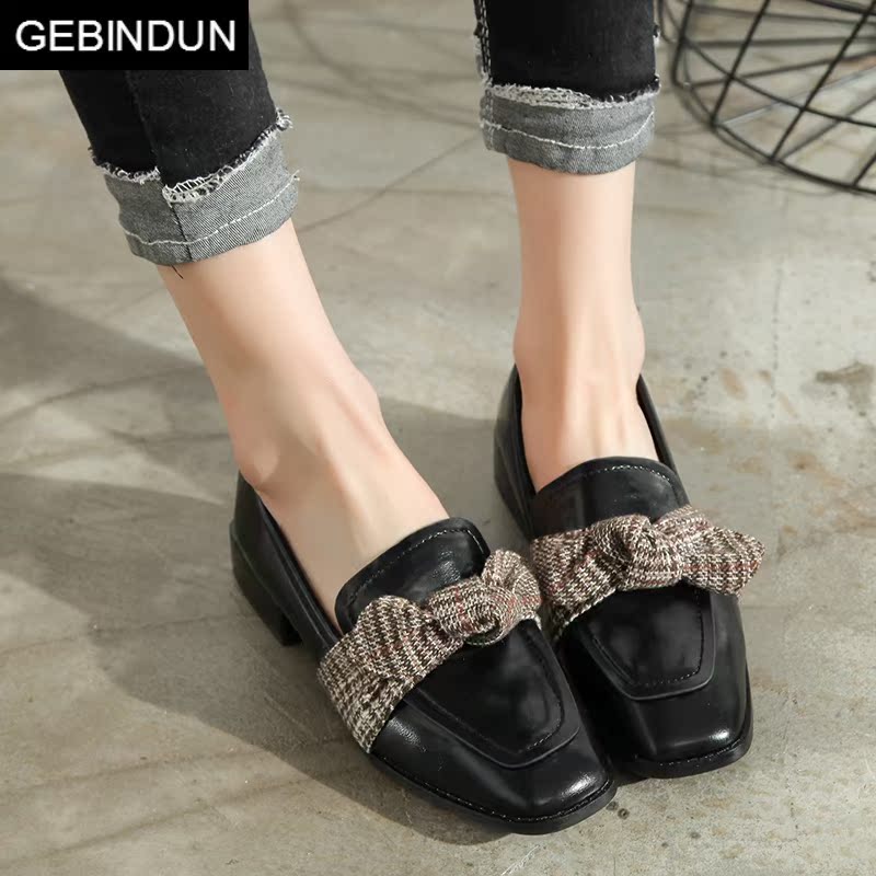 哥宾杜旗舰店GEBINDUchic单鞋女复古2018粗跟方根春季百搭休闲中跟春款方头蝴1