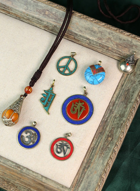 尼泊尔藏饰品六字真言耳坠纯铜