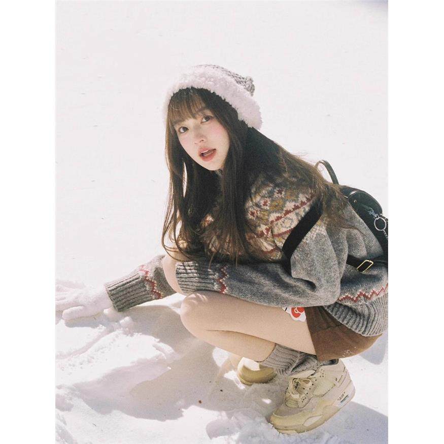 灰色费尔岛软蜡针织女装2025新秋冬覆古慵懒风格高领针织开衫夹克,淘宝优惠券,粉丝福利购,淘宝优惠卷