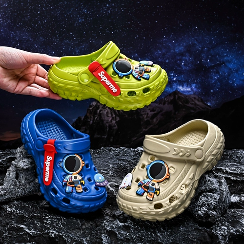 Летние туфли для мальчиков, нескользящие детские мультяшные тапочки, мягкая подошва