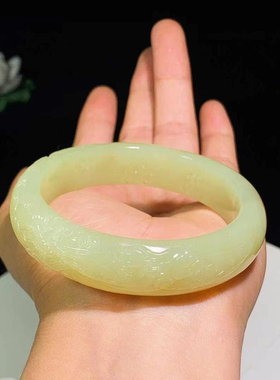 新货爆款新疆若羌和田玉黄口料雕花手镯玉镯糖黄玉镯子55圈口女款