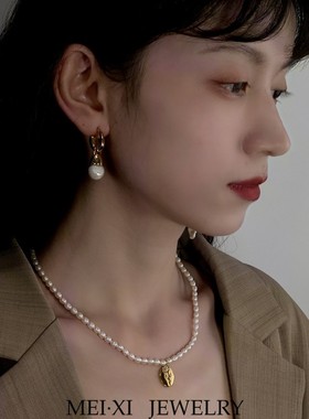 玫瑰花吊坠淡水珍珠项链强光米珠锁骨链复古优雅轻奢手作定制礼物