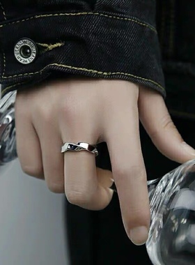 戒指情侣莫比乌斯环高级感独特