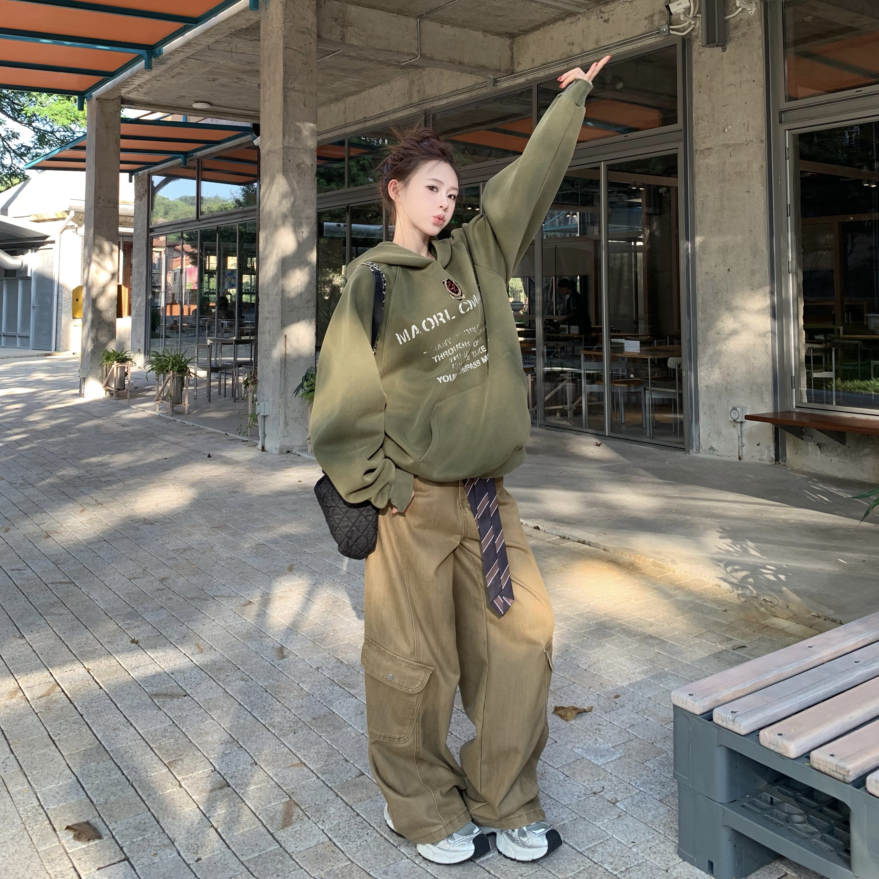 3MER哦哦三妹重磅粉色连帽卫衣女秋冬新款韩系复古宽松慵懒风外套 - 图2