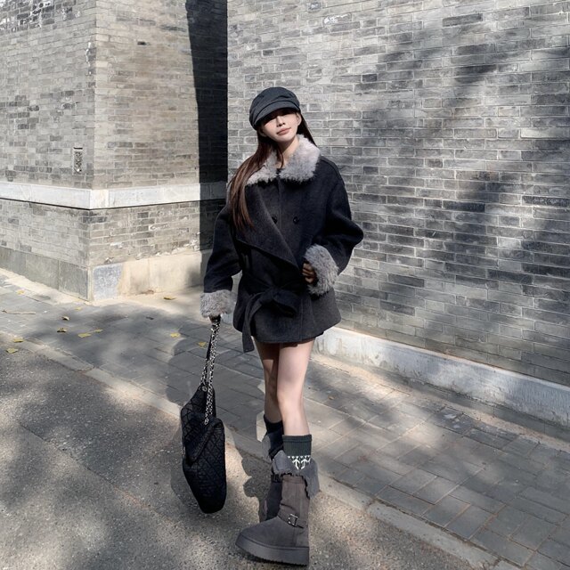 3MER哦哦三妹 咖色毛领加厚毛呢外套女冬季夹棉羊毛短款呢子大衣