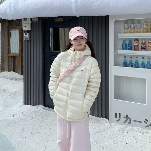 3MER哦哦三妹90白鸭绒轻薄连帽排骨羽绒服女2025冬季新款保暖外套 - 图2