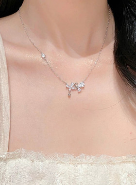 韩系蝴蝶吊坠锁骨链女轻奢百搭