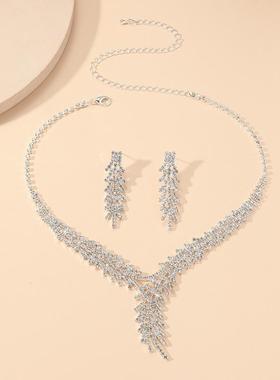 2025年新款欧美时尚爪链水钻项链耳环套装礼服晚宴项链锁骨链配饰