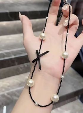 轻奢高级珍珠项链女小众设计高级黑色串珠锁骨链2024新款手工项链