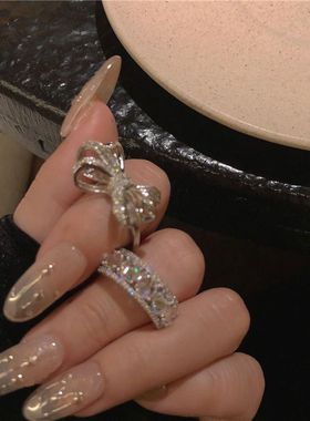 美炸高级感小众轻奢温柔锆石超闪排钻戒指开口蝴蝶结网红ins指环