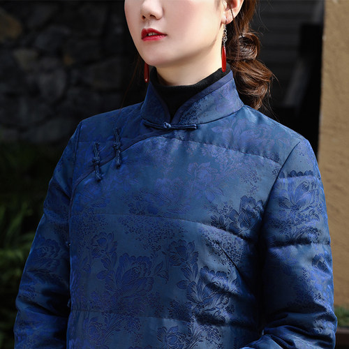 清平调 真丝香云纱羽绒服中式冬季旗袍白鹅绒立领过膝女新款外套 - 图0