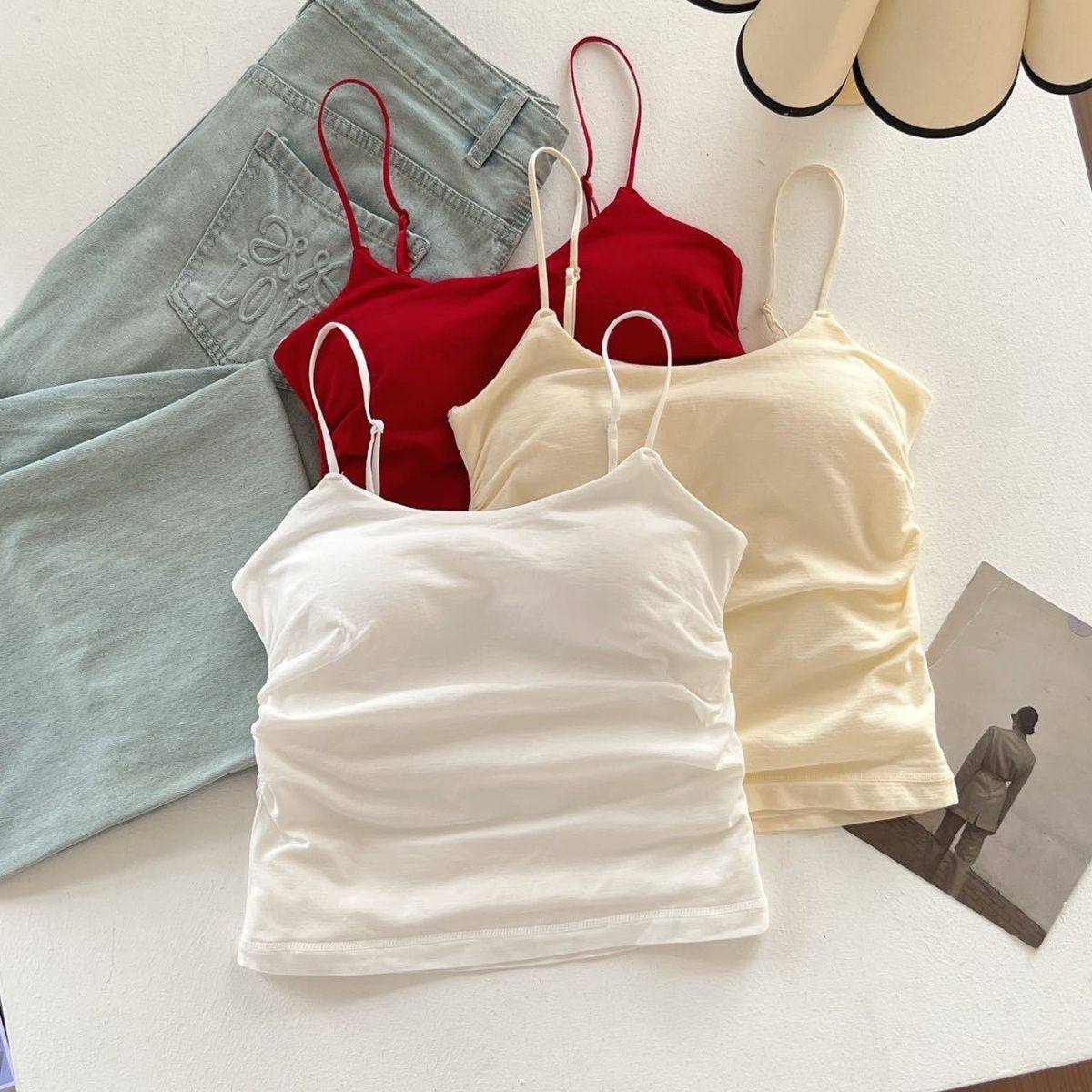 秋冬新款保暖吊带背心女加绒加厚带胸垫一体美背内搭打底显瘦上衣,淘宝优惠券,粉丝福利购,淘宝优惠卷