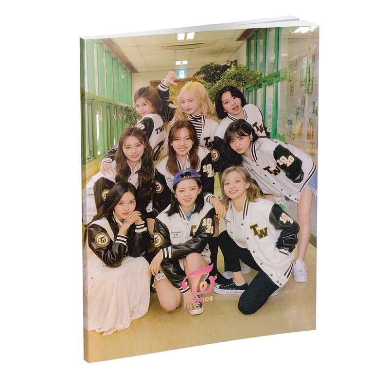 TWICE University-TWICEZINE 周边同款迷你写真 - 图3