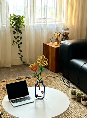 桌面小物让家更有故事感平面花瓶