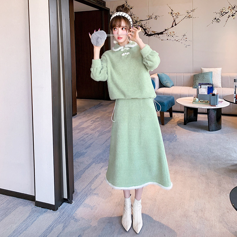 牛油果绿秋冬套装裙国风时尚气质拼接水貂毛条旗袍裙2025年新款,淘宝优惠券,粉丝福利购,淘宝优惠卷