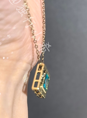 二次元祁煜牵绊戒面古金色深海蓝锆石锁骨链项链周边个性