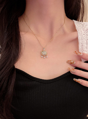 民族风钛钢长命锁吊坠项链女潮i