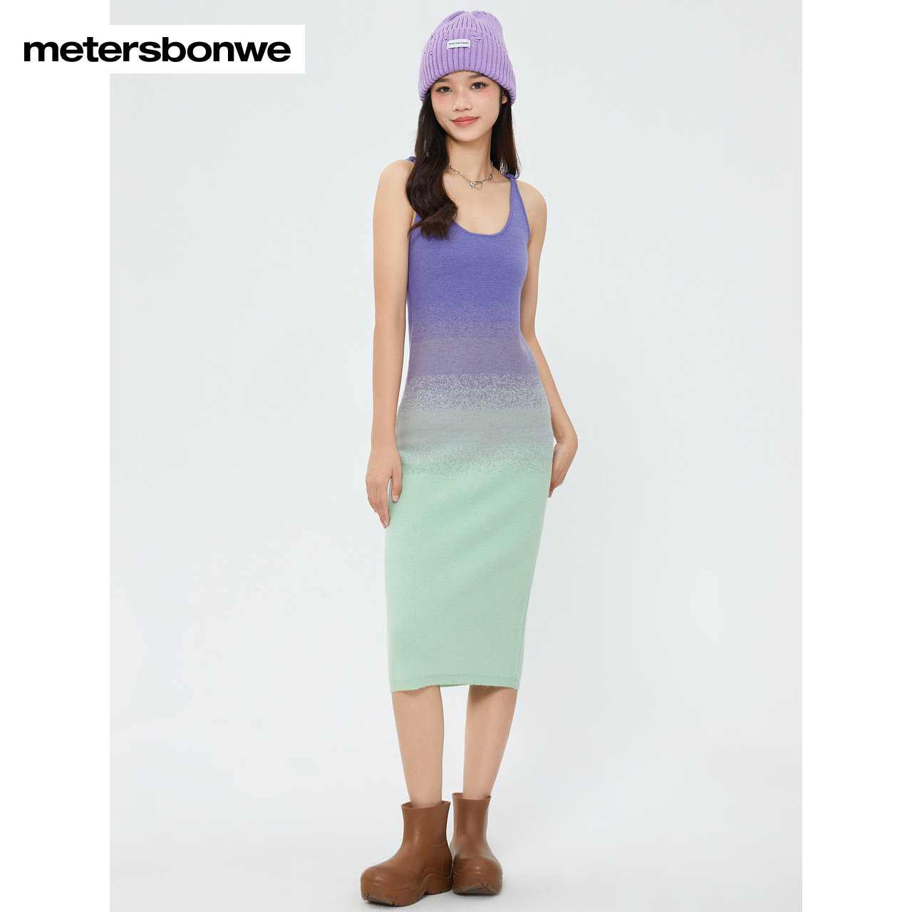  美特斯邦威outlets店连衣裙