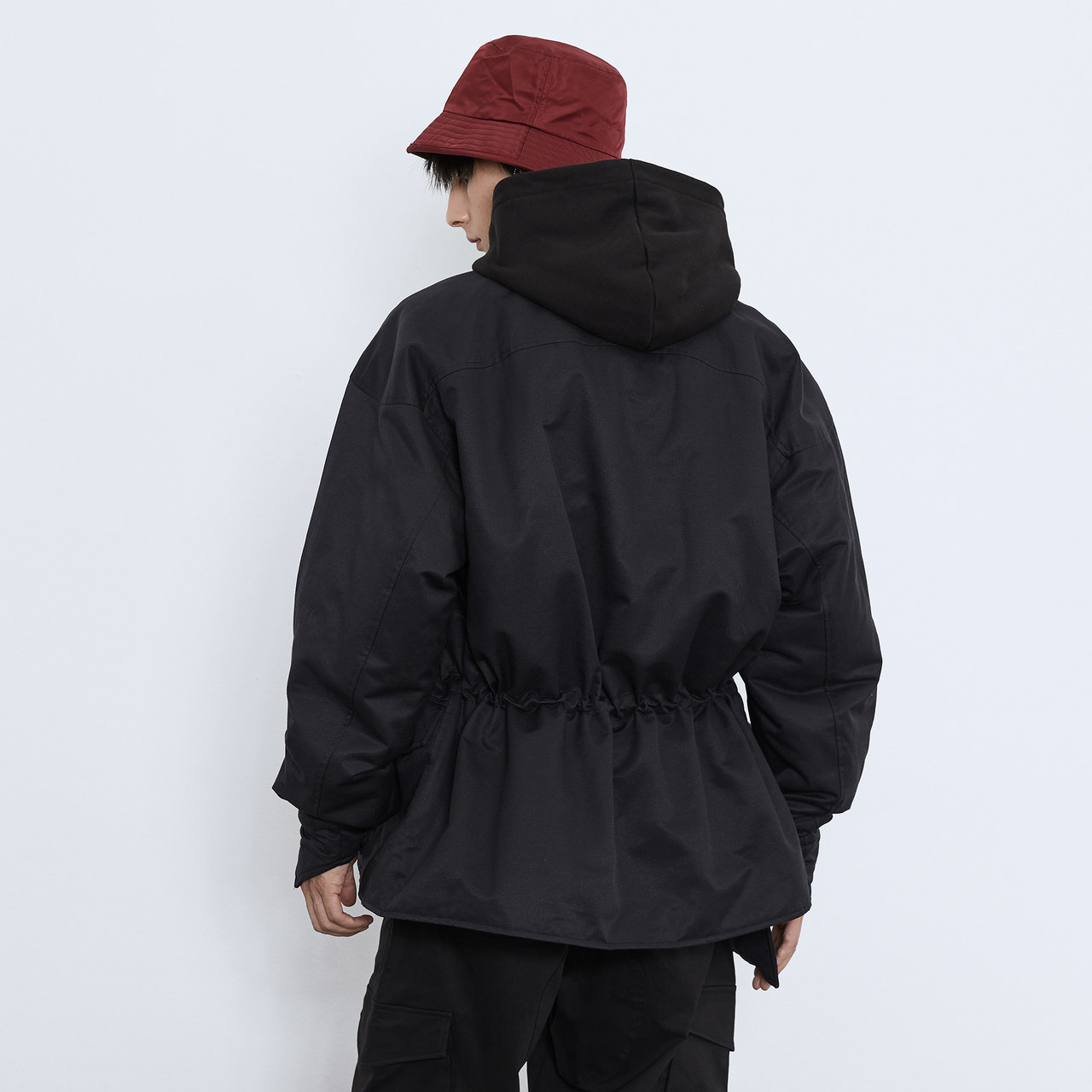  美特斯邦威outlets店夹克