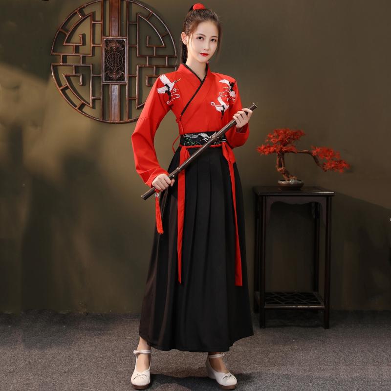 武侠风汉服女古装弓箭中国风红武侠传统舞蹈学生年会演出服饰全套 - 图0