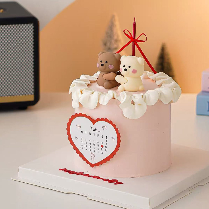 2.14情人节卡通立体抱抱熊蛋糕装饰摆件爱心日历告白卡片烘焙装扮,淘宝优惠券,粉丝福利购,淘宝优惠卷