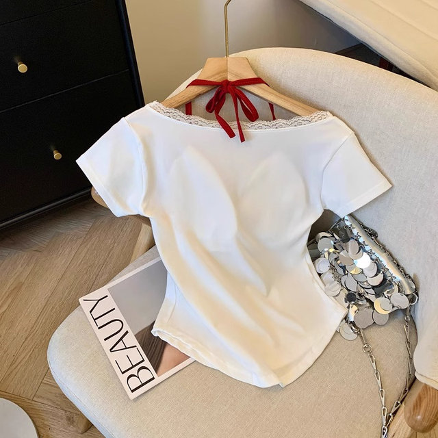 Fake two-piece letter embroidery red plaid lace suspender short-sleeved T-shirt for women summer inner top with chest pad