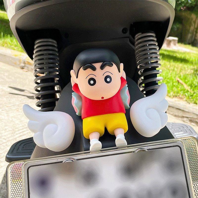 新品蜡笔小新车载摆件汽车卡通可爱公仔后备箱电动车翅膀白色,淘宝优惠券,粉丝福利购,淘宝优惠卷