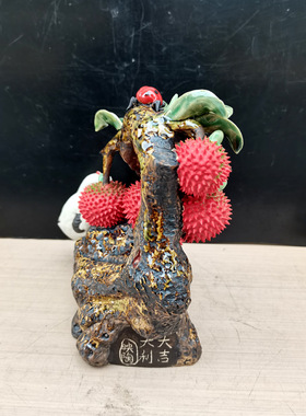 陶瓷荔枝小鸟摆件招财开业礼品